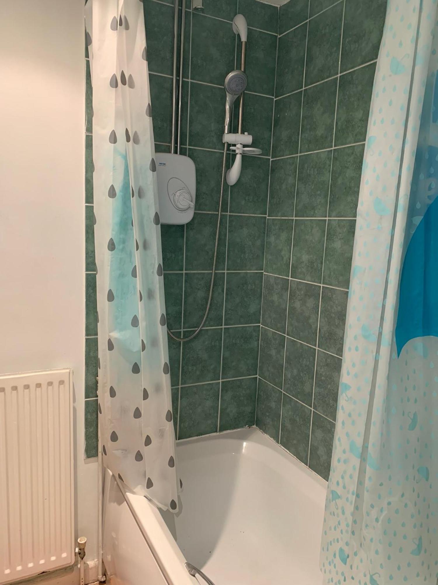 Comfy, Cosy Small Double With Wi-Fi Earley Εξωτερικό φωτογραφία