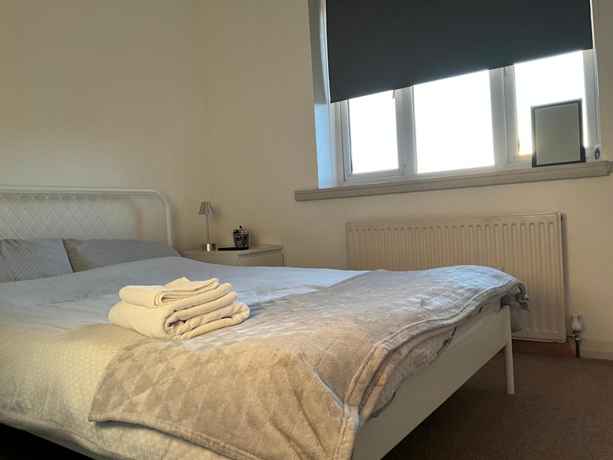 Comfy, Cosy Small Double With Wi-Fi Earley Εξωτερικό φωτογραφία